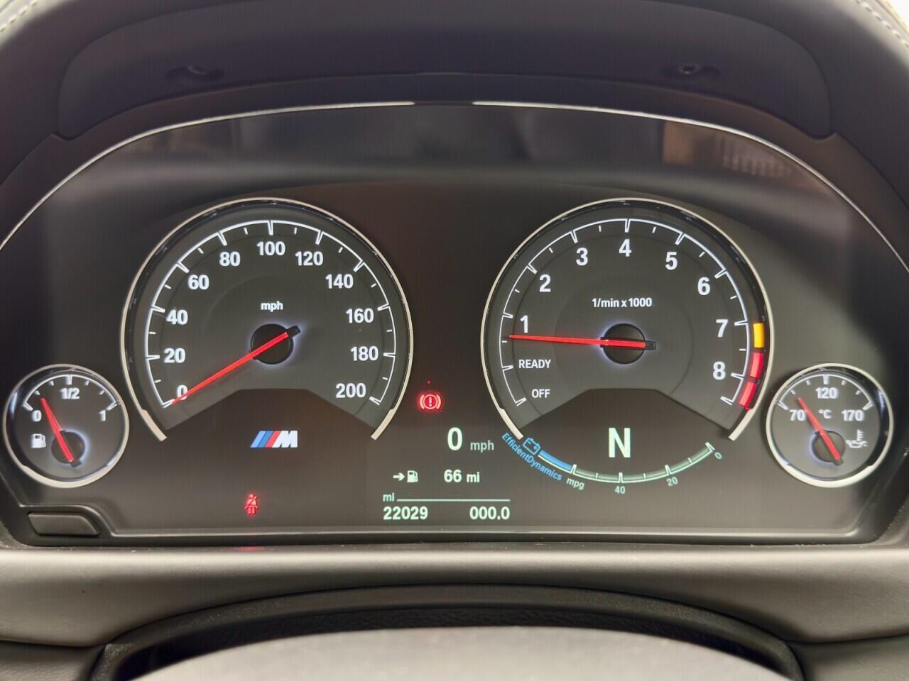 BMW M4 3.0 BiTurbo CS Coupe 2dr Petrol DCT Euro 6 (s/s) (460 ps) 5 Star Specialist Dealership