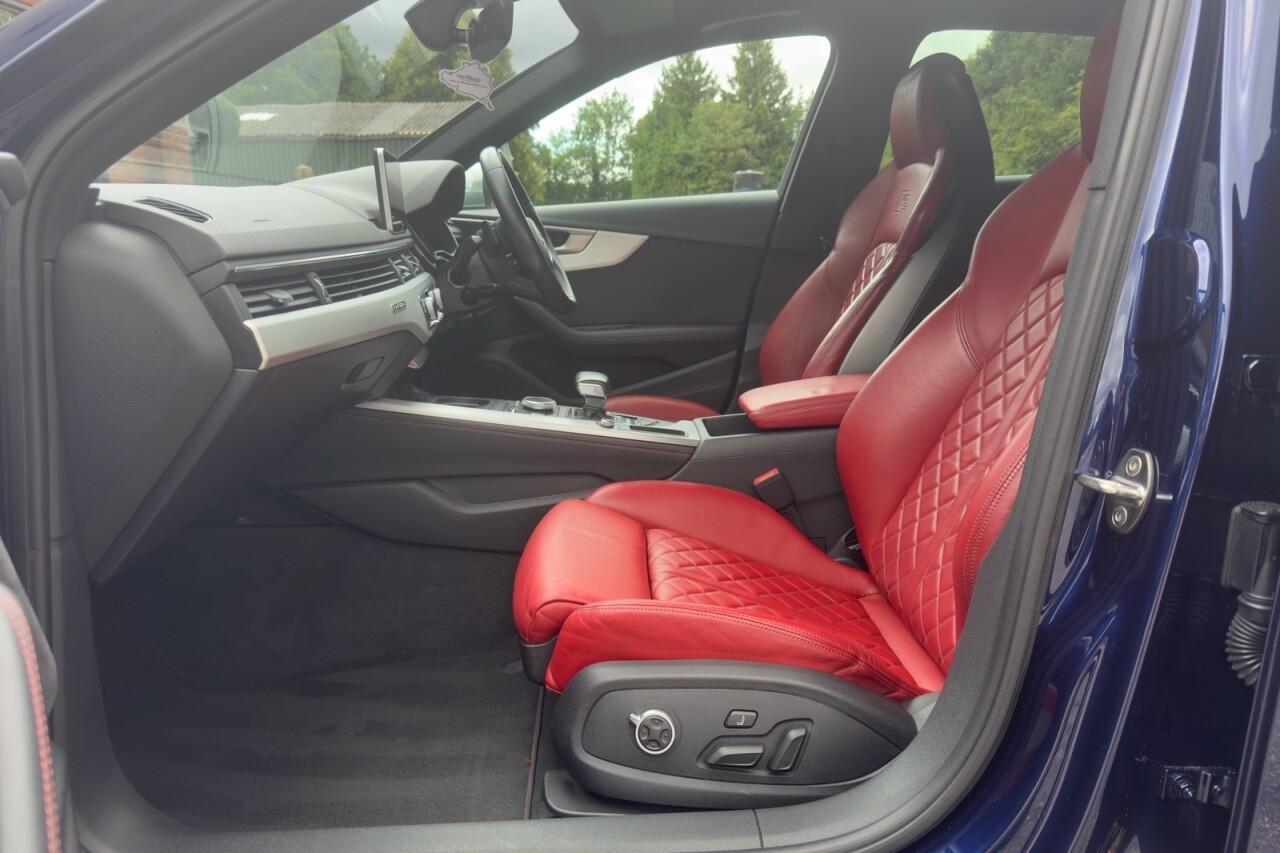 Audi S4 3.0 TFSI V6 Saloon 4dr Petrol Tiptronic quattro Euro 6 (s/s) (354 ps) 5 Star Specialist Dealership