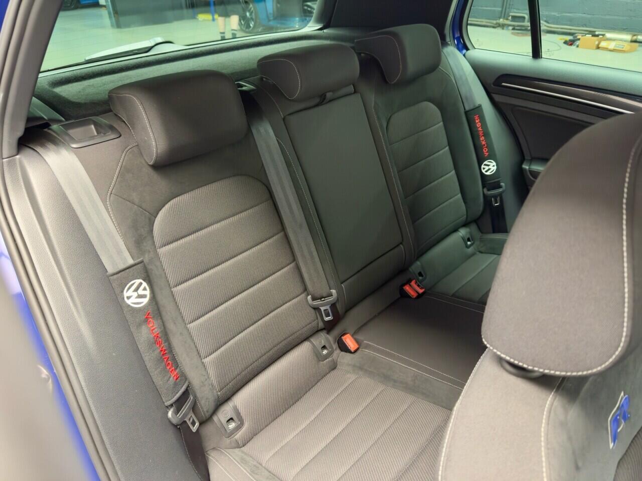 Volkswagen Golf 2.0 TSI R Hatchback 5dr Petrol DSG 4Motion Euro 6 (s/s) (380ps) 5 Star Specialist Dealership