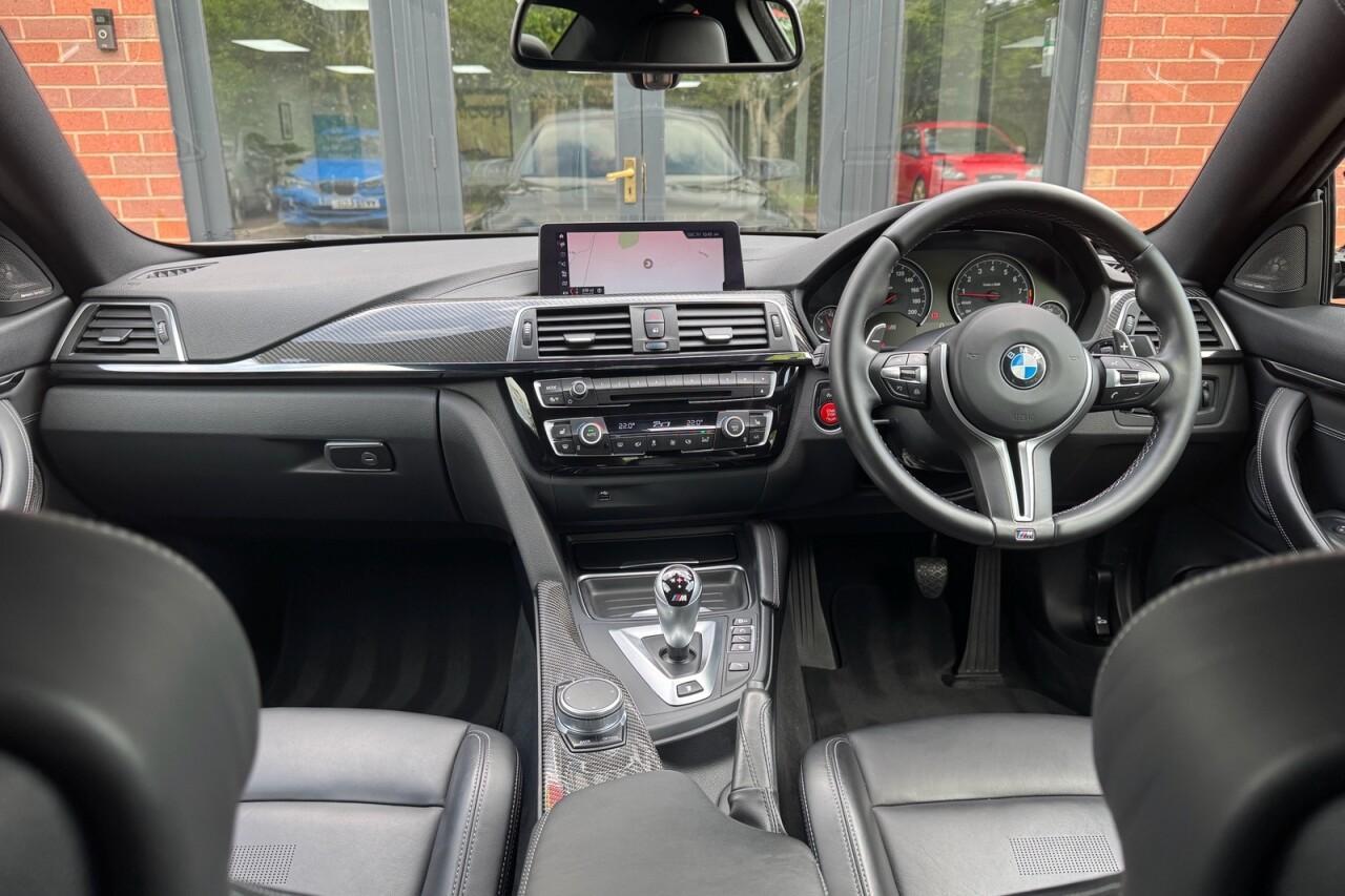 BMW M4 3.0 BiTurbo GPF Competition Coupe 2dr Petrol DCT Euro 6 (s/s) (450 ps) 5 Star Specialist Dealership