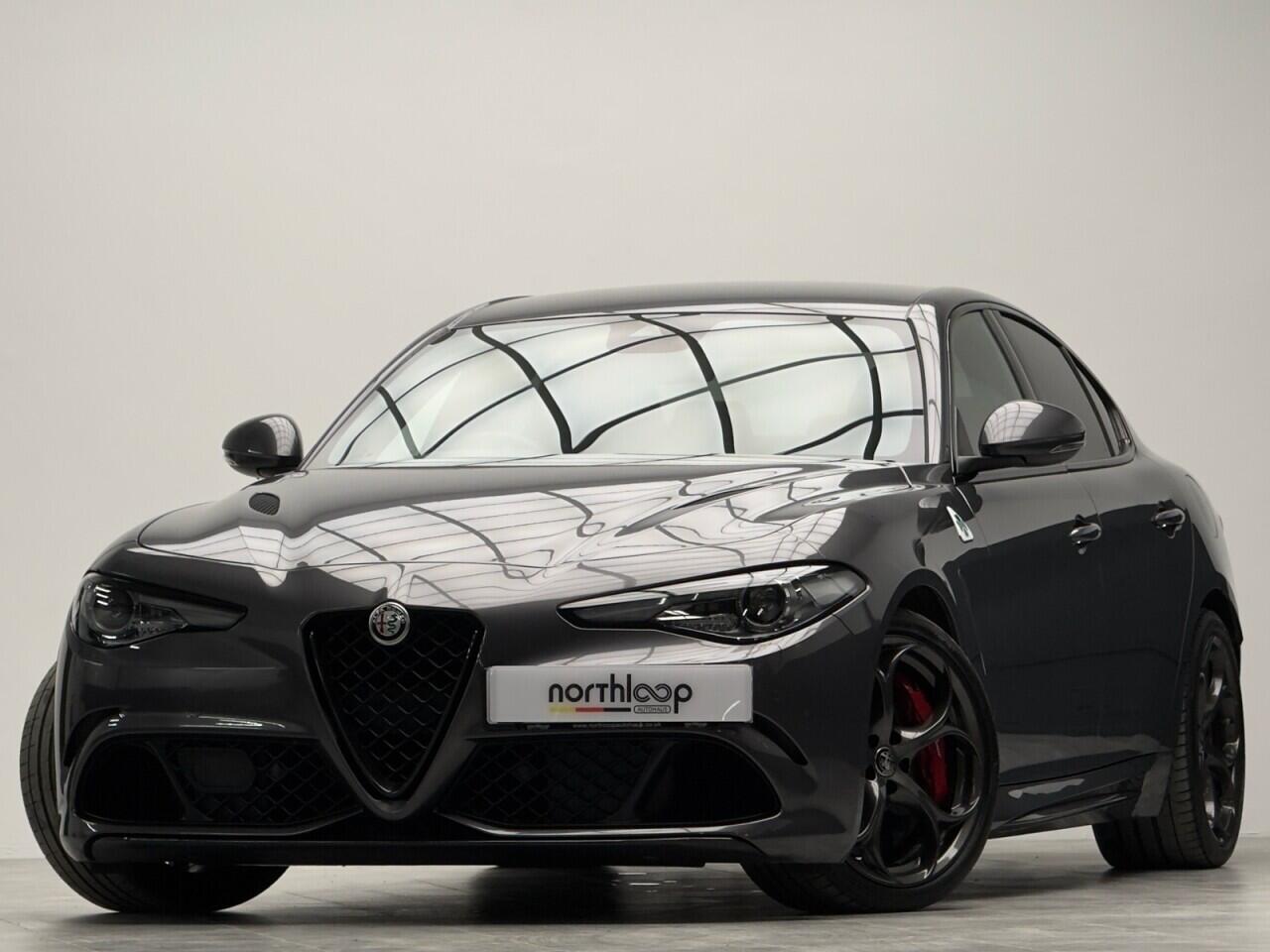 Alfa Romeo Giulia 2.9 V6 Bi-Turbo Quadrifoglio Saloon 4dr Petrol GPF Auto Euro 6 (s/s) (510 ps) 5 Star Specialist Dealership