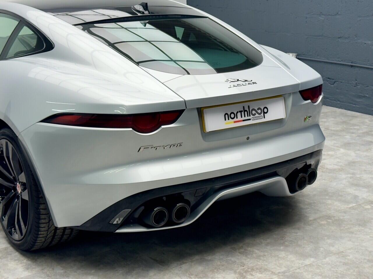 Jaguar F-TYPE 5.0 V8 GPF R Coupe 2dr Petrol Auto AWD Euro 6 (s/s) (550 ps)