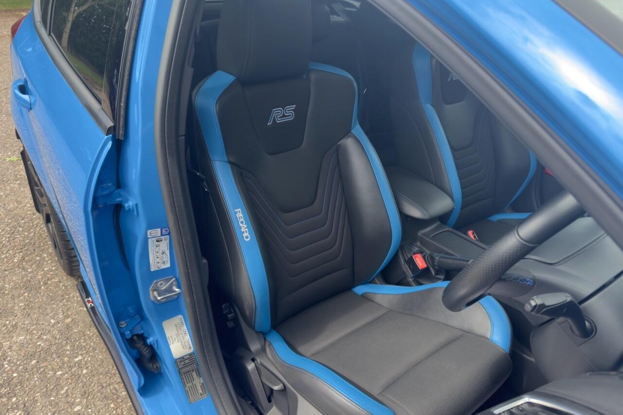 Ford Focus 2.3T EcoBoost RS Hatchback 5dr Petrol Manual AWD Euro 6 (s/s) (350 ps) 9.9% APR Finance*